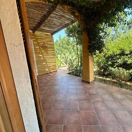 Cam Con Piscina Villa