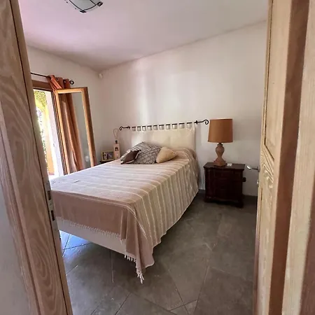 Villa Cam Con Piscina *